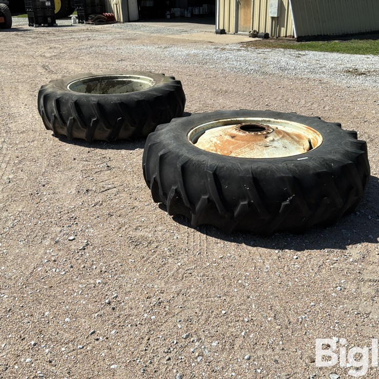 Firestone All Traction Field & Road 18.4-38 Tires & Rims