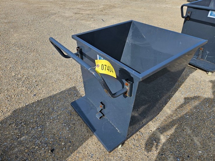 #102-•-roll-around-dump-hopper-image-5