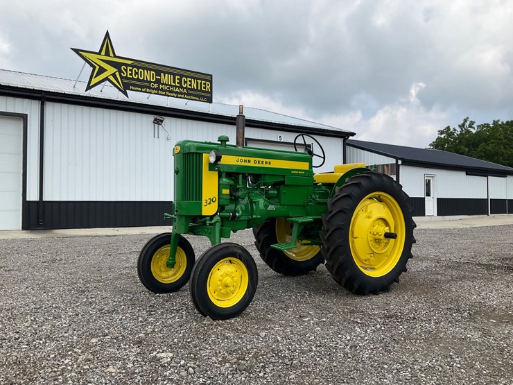 1957-john-deere-320-image-1