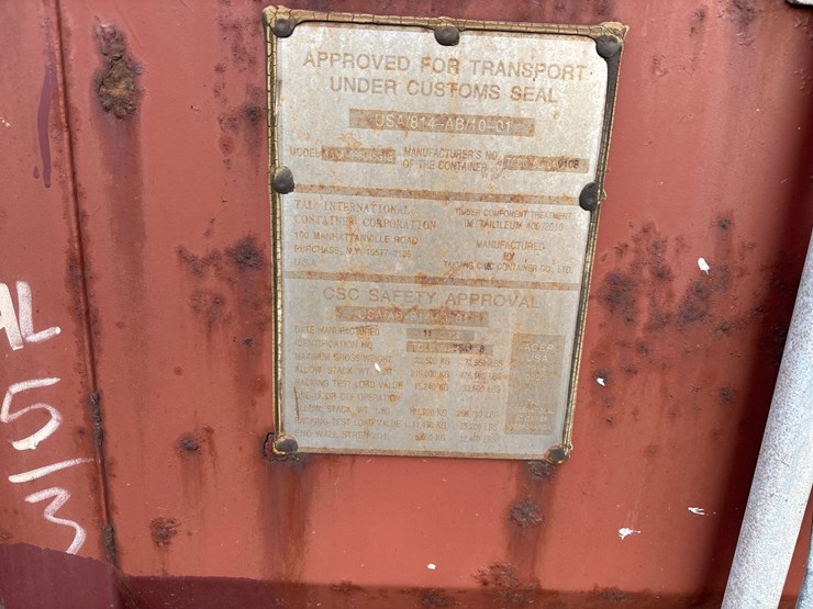 #1235-•-40ft-shipping-container-image-6