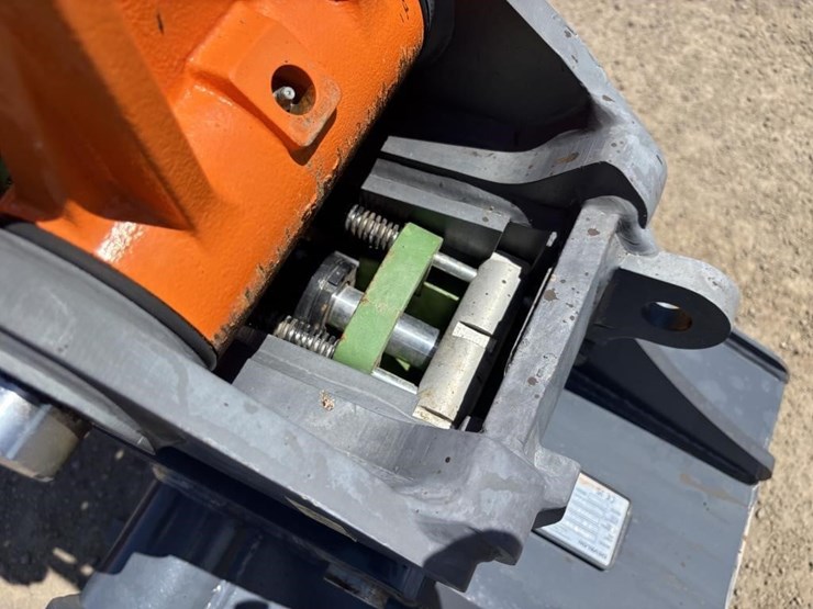 2023-develon-dx85r-3-hydraulic-excavator-image-14