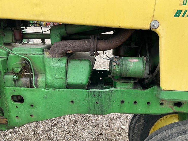 1961-john-deere-730-image-11