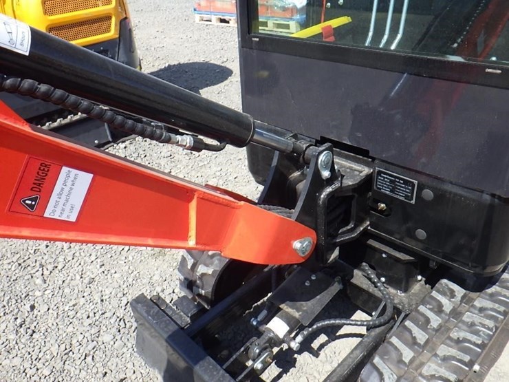 2026-vicsec-18flc-hydraulic-excavator-image-8
