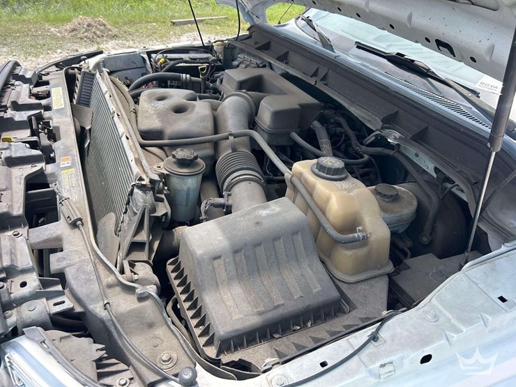 2011-ford-f350-image-8