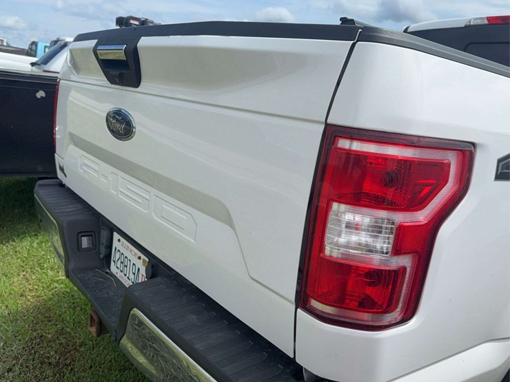 2018-ford-f150-xlt-image-4