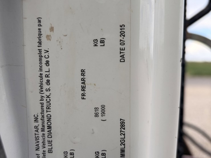 2016-international-durastar-4300-image-16