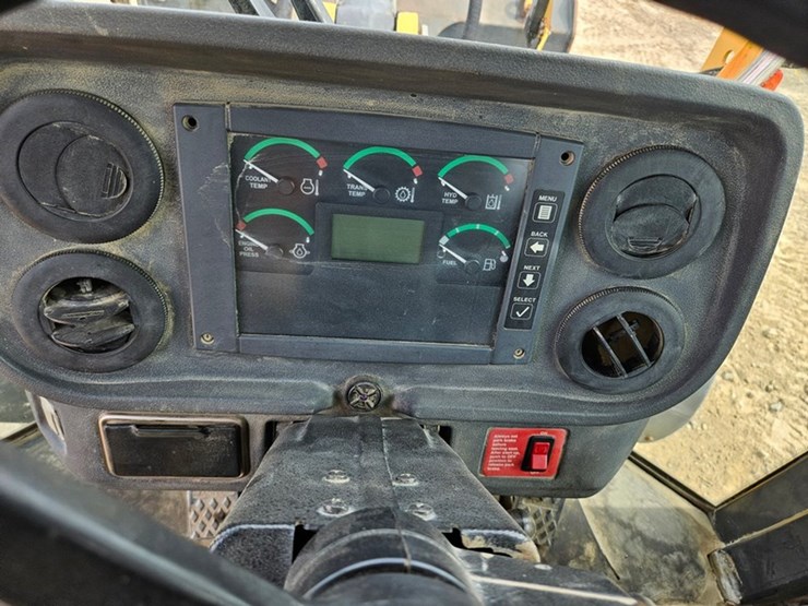 deere-624j-image-31