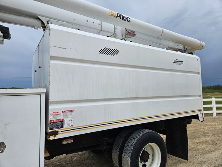 2011-international-durastar-4300-image-14