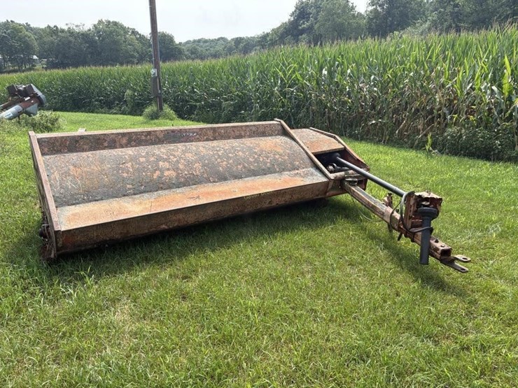 avco-new-idea-9-foot-flail-mower-image-1