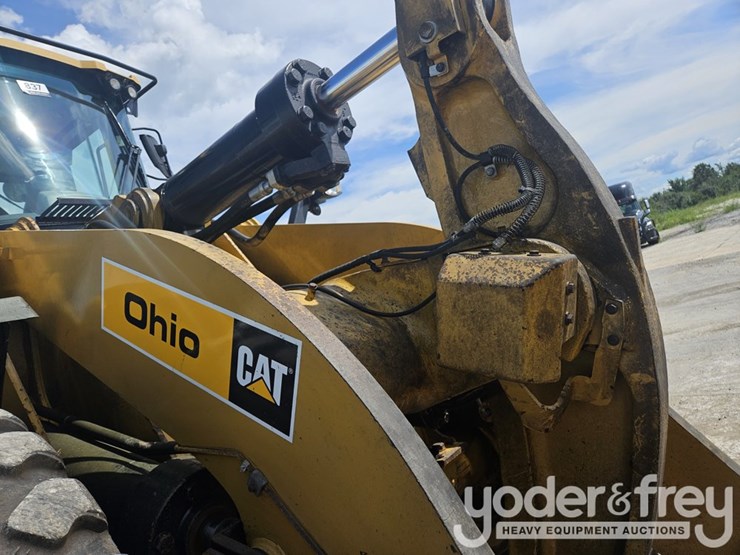 2016-caterpillar-966m-xe-image-22