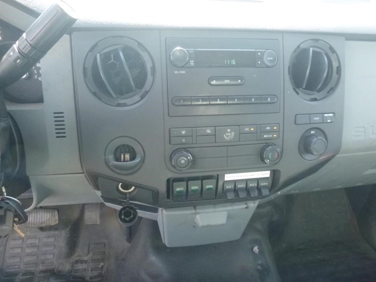2012-ford-f450-image-19