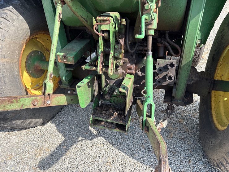 john-deere-1070-image-5