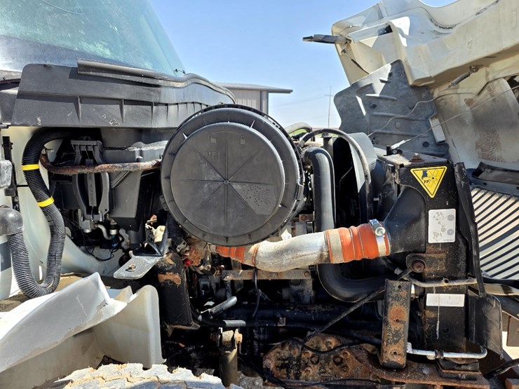 2012-international-durastar-4300-image-13