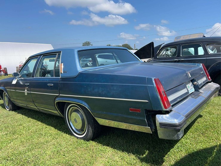 1978-oldsmobile-regency-image-3