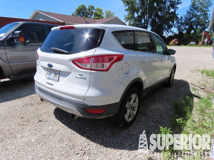 2013-ford-escape-image-3