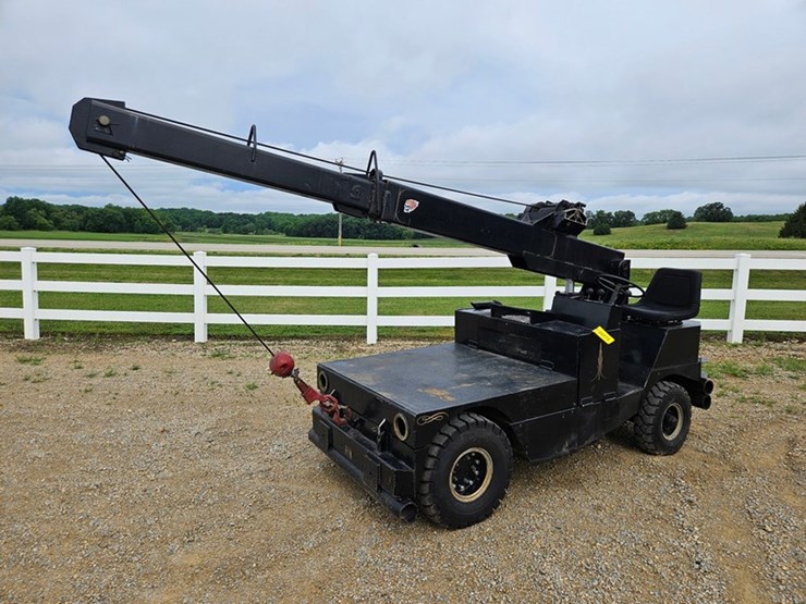 #62-•-grove-4000-teri-deck-crane-image-1