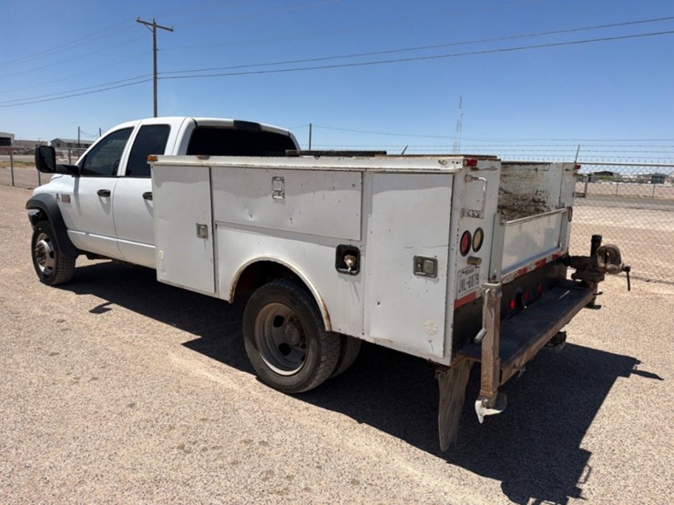 2008-dodge-ram-4500-image-8