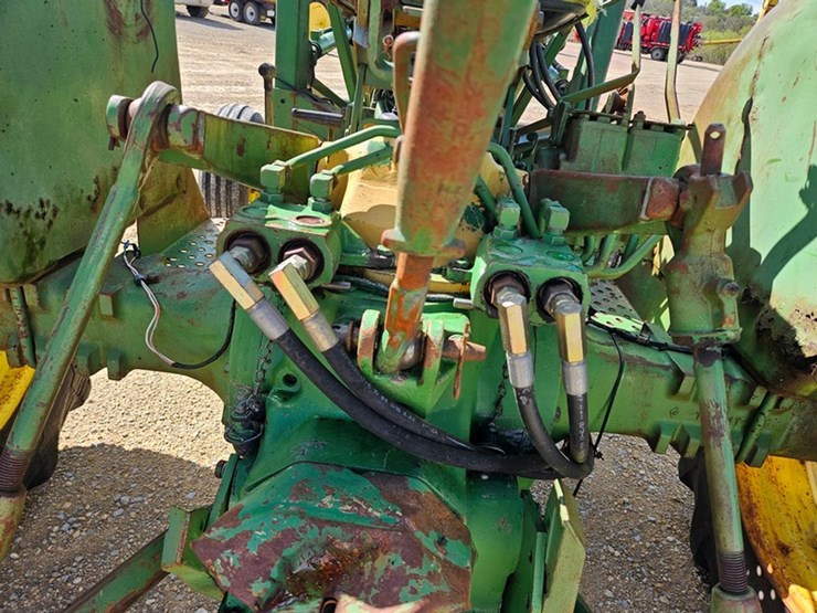 2020-john-deere-2020-image-18