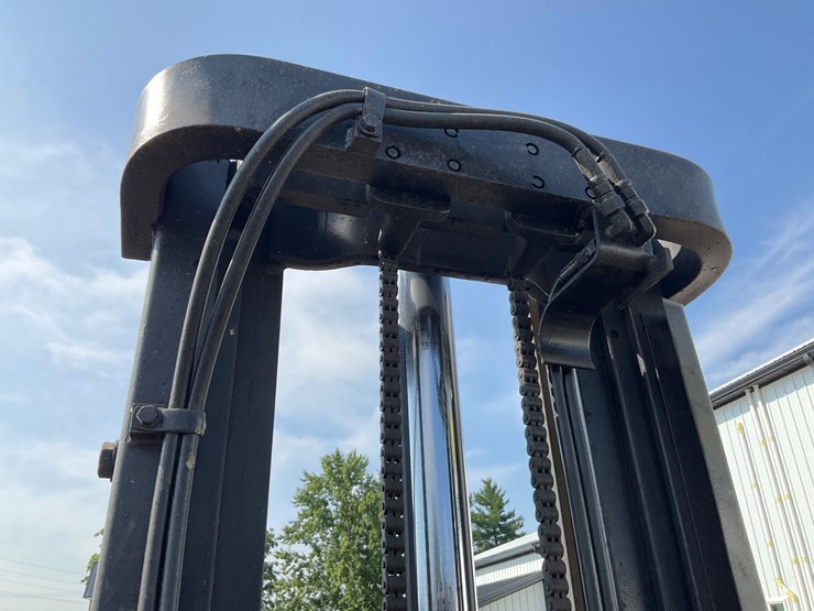 caterpillar-mc30-image-14