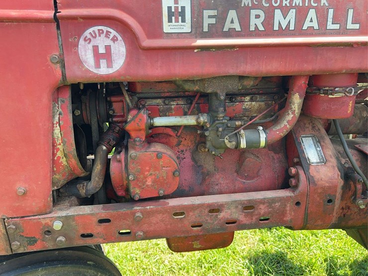 1952-farmall-super-h-image-8