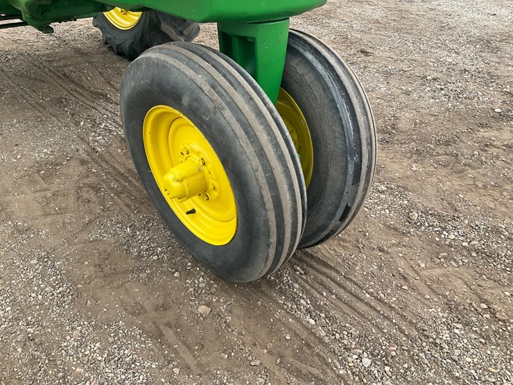 1955-john-deere-70-image-10