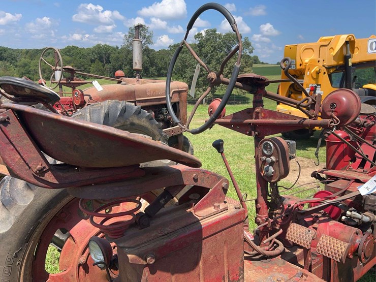1954-farmall-super-h-image-19