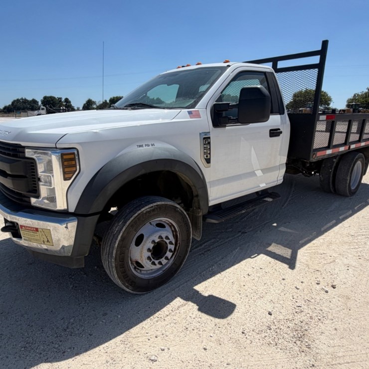 2019 FORD F550