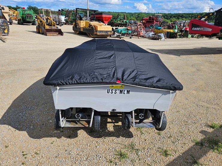 #56-•-g0-float-boat-&-trailer-image-4
