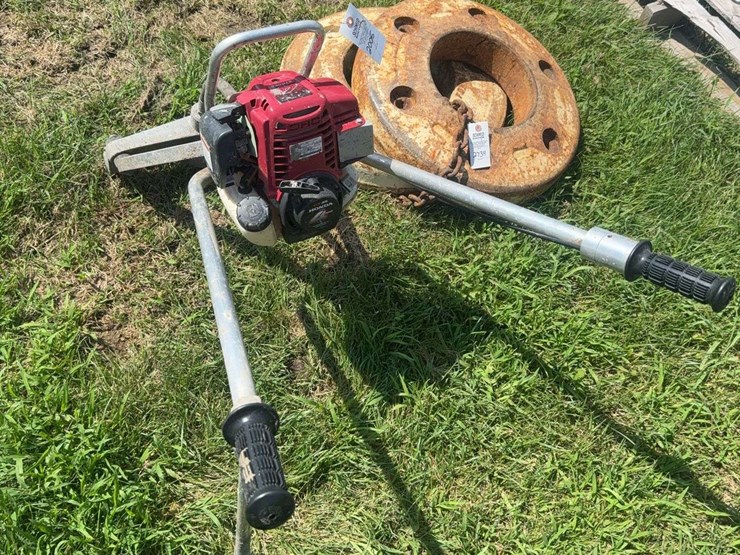 linsy-power-screed-for-concrete,-4-stroke,-less-than-50hrs-on-it,-12ft-image-2