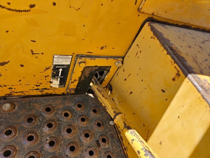 john-deere-18-image-52