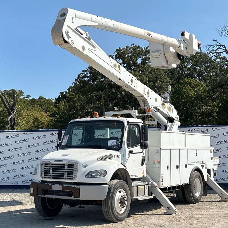 2019 FREIGHTLINER M2 106