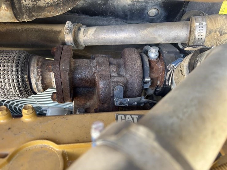 2014-caterpillar-907h2-image-44