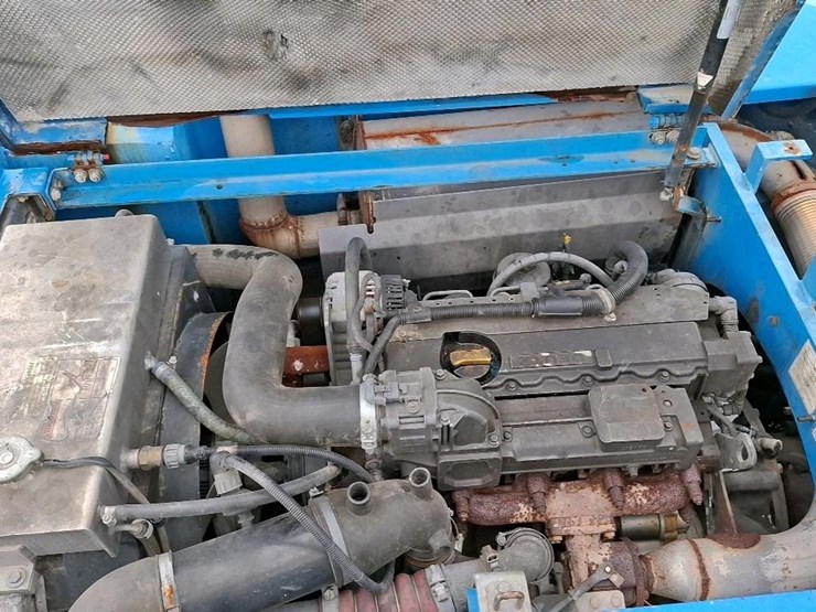 2015-fuchs-mhl320-image-18
