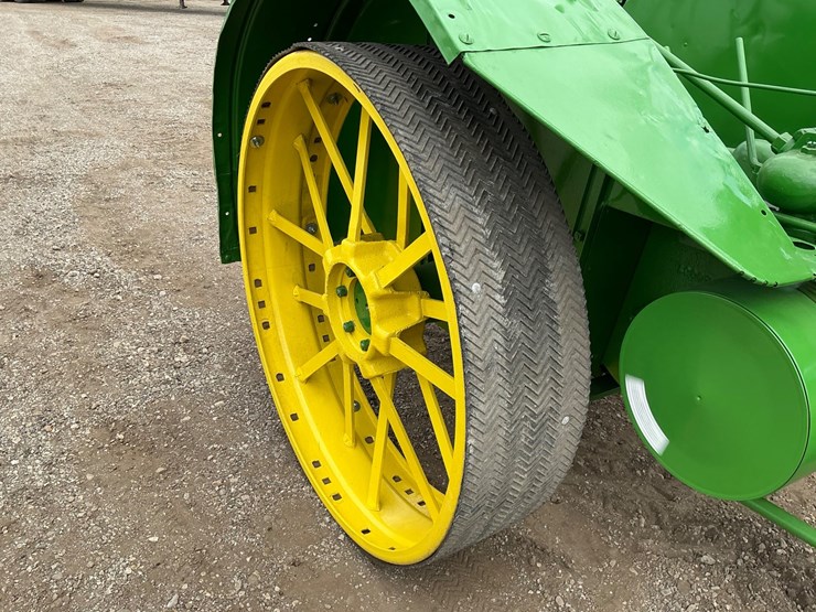 1935-john-deere-model-a-image-18