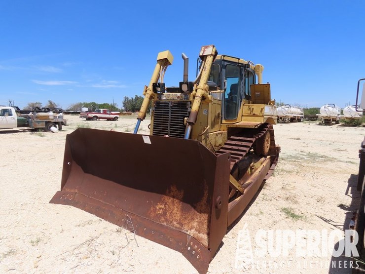 caterpillar-d6r-image-1