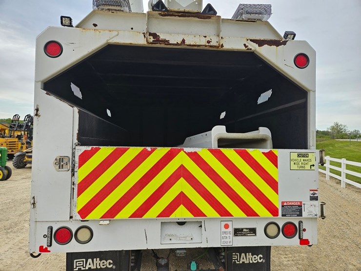 2011-international-durastar-4300-image-20