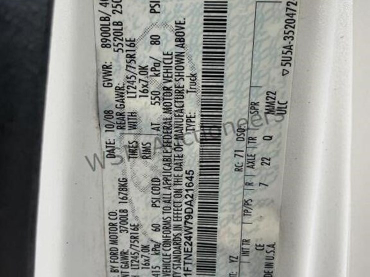 2009-ford-cargo-image-16