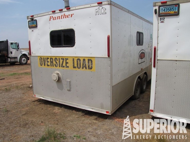 2013-middlebury-8'6"w-x-20'l-crew-trailer-image-3