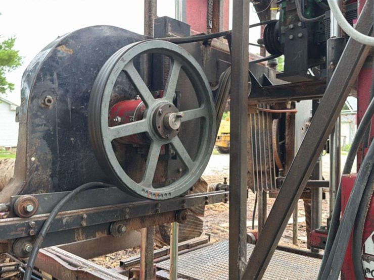 #157-•-timber-harvester-36htd25-portable-bandmill-image-19