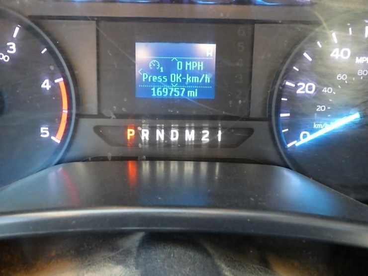 2019-ford-f550-image-37
