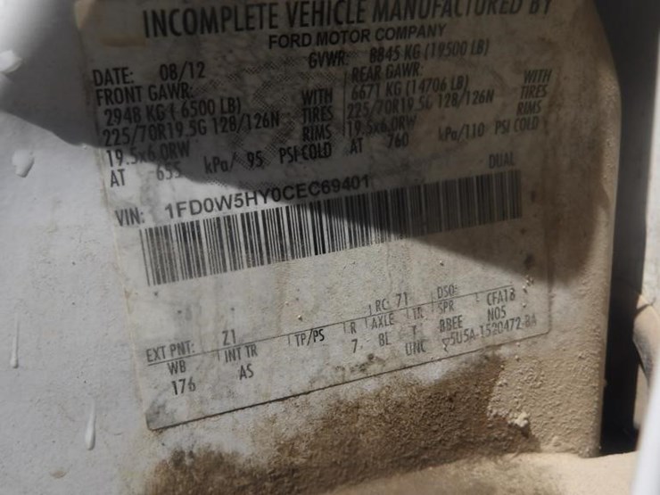 2012-ford-f550-image-25