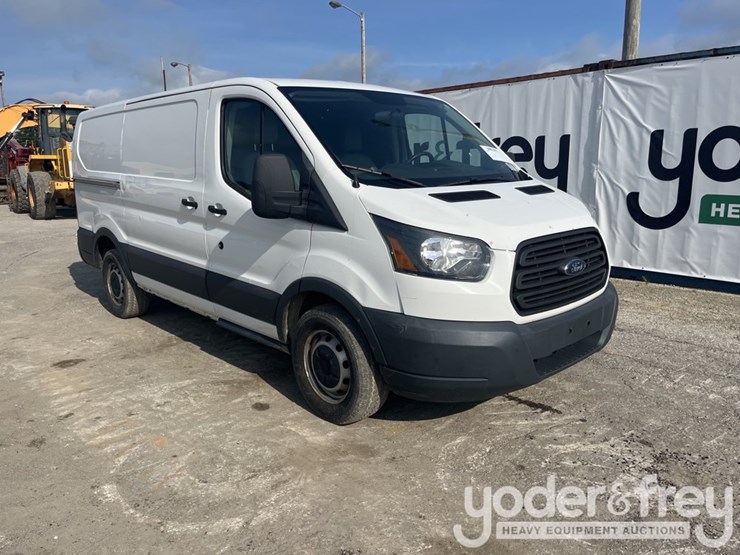 2015-ford-transit-image-7