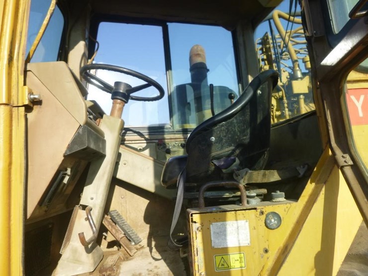 1992-caterpillar-623e-image-11