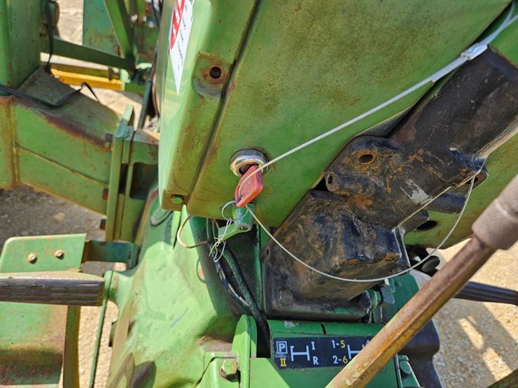 2020-john-deere-2020-image-31