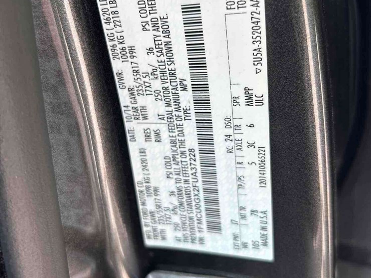 2015-ford-escape-image-5