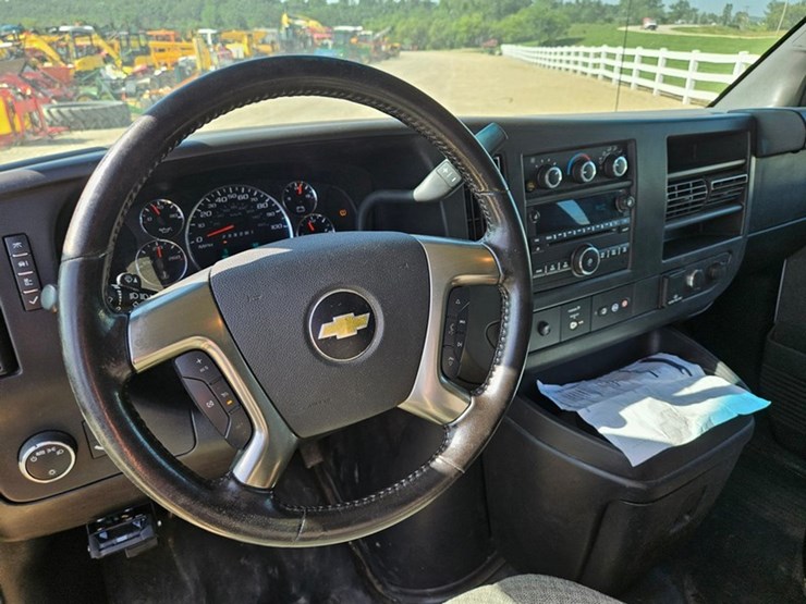 2018-chevrolet-g20-image-28