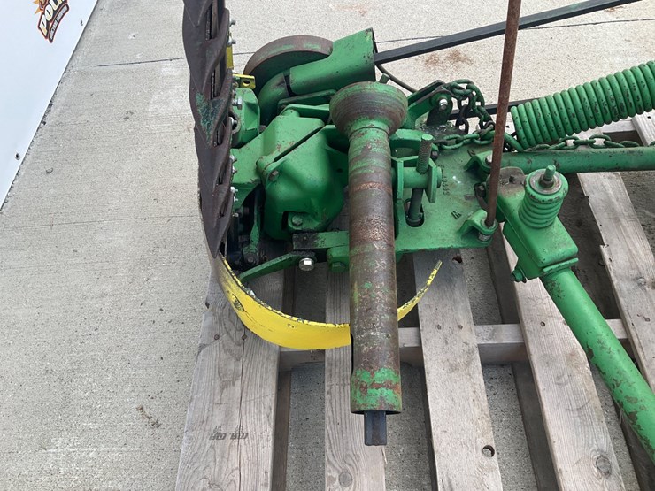 john-deere-350-image-5