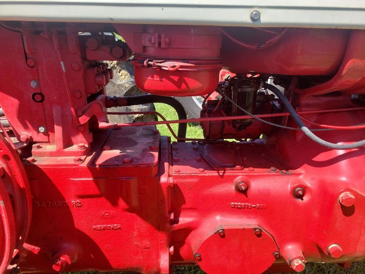 1959-farmall-560-diesel-image-15