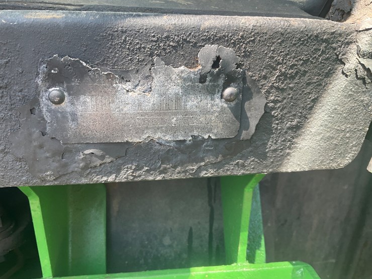 2004-john-deere-5220-image-21