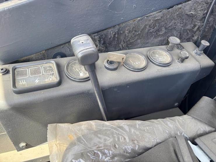 yanmar-yb35-image-27